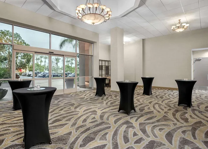 Embassy Suites By Hilton Anaheim South